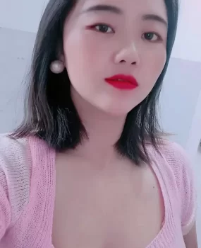 长沙大胸姐姐温柔卖操