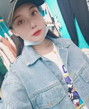 16小附近的微胖少妇