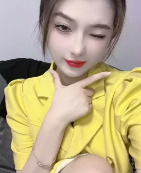 小姐姐水多逼嫩