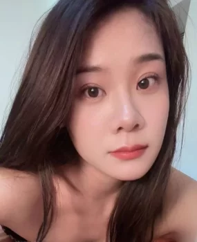 妖娆妩媚小少妇