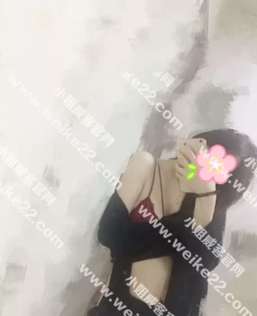 长白极品身材白皙四川少妇