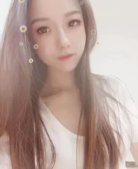 天河颜值美女 瞳瞳