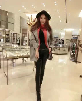 约会小骚货，会发骚，也很清纯