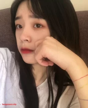 00后学生妹服务到位人美奶大