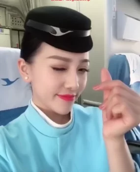 真实在飞空姐证件齐全可查验飞机记录和证件