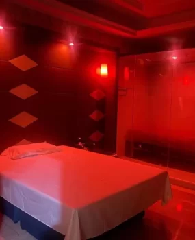 长沙花式半套带水床